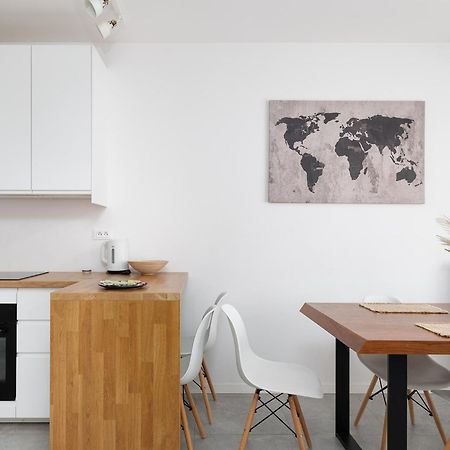 Rentplanet - Apartament Sierakowskiego Warszawa Zewnętrze zdjęcie
